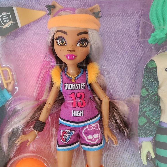 NEW Monster High Gen3 Ghoul Spirit Sporty 6 Pack Doll Set, Deluxe Fashion Dolls - Picture 10 of 12